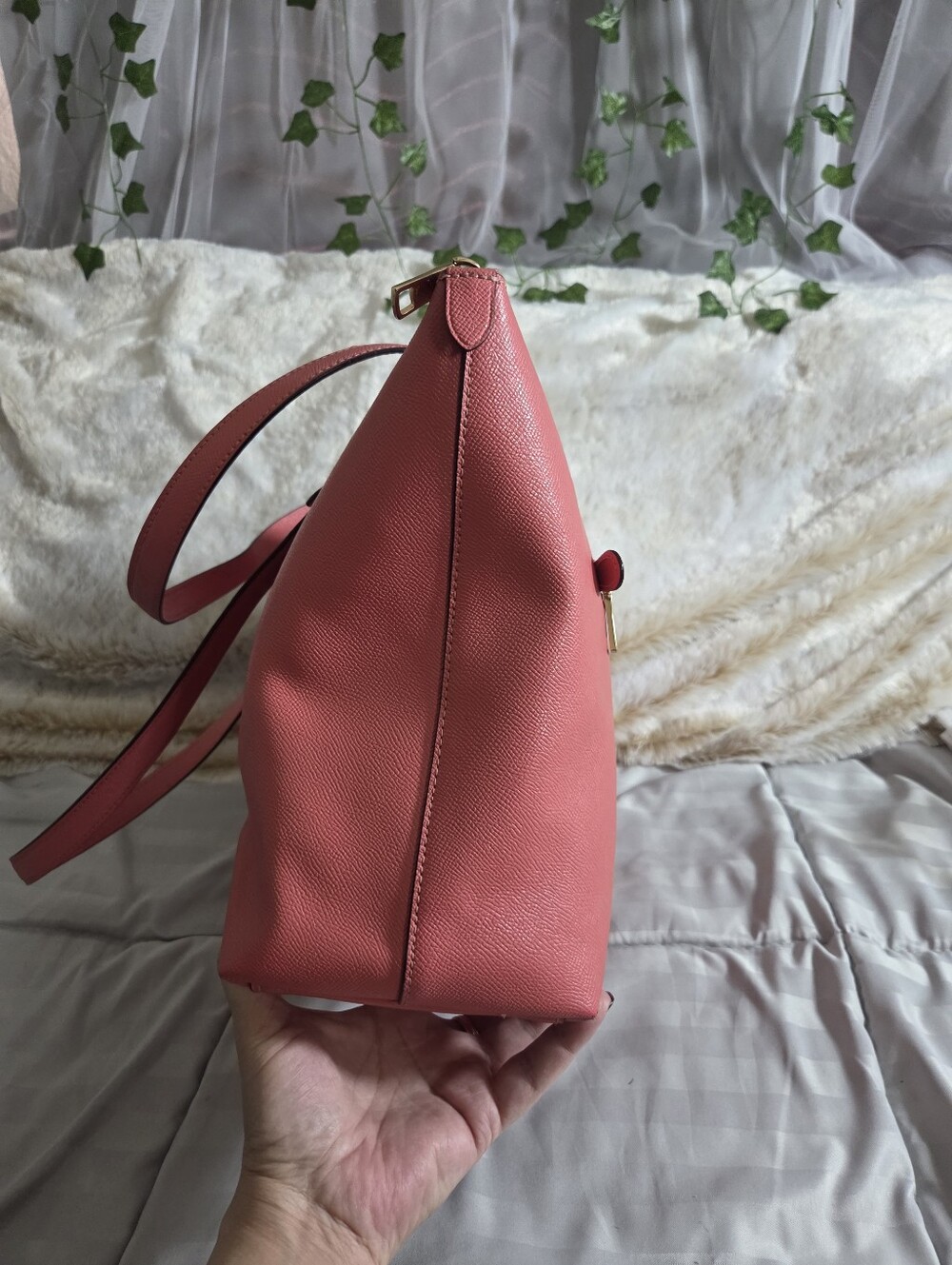 Coach Gallery Tote - Picture 5 of 16